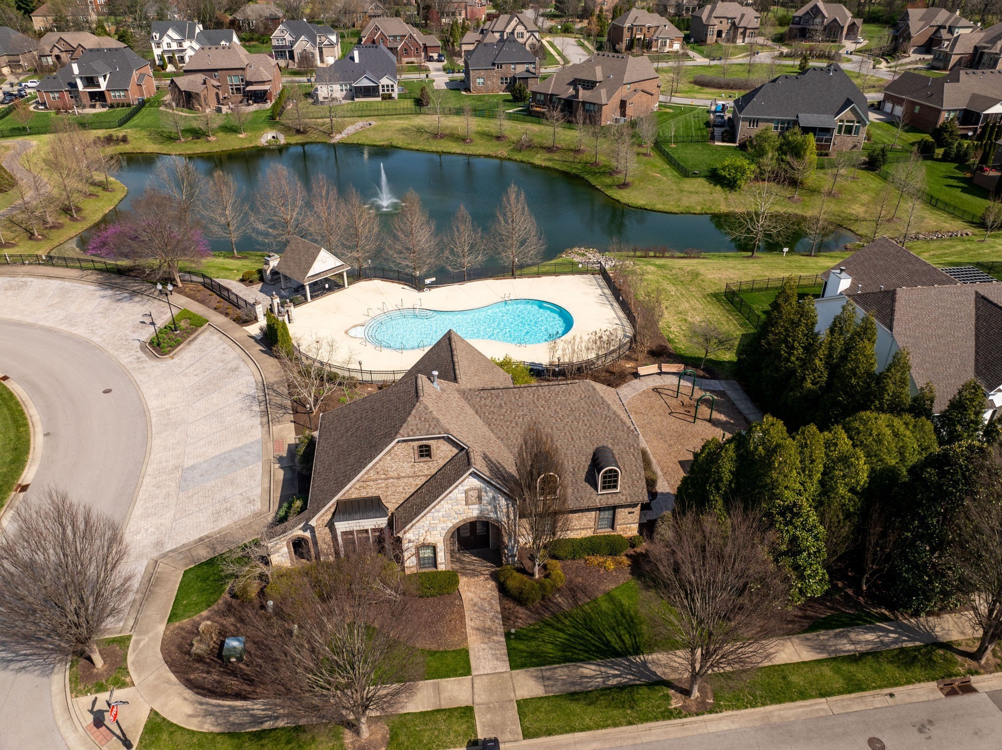 Overlook at Hurstbourne Park in Franklin TN